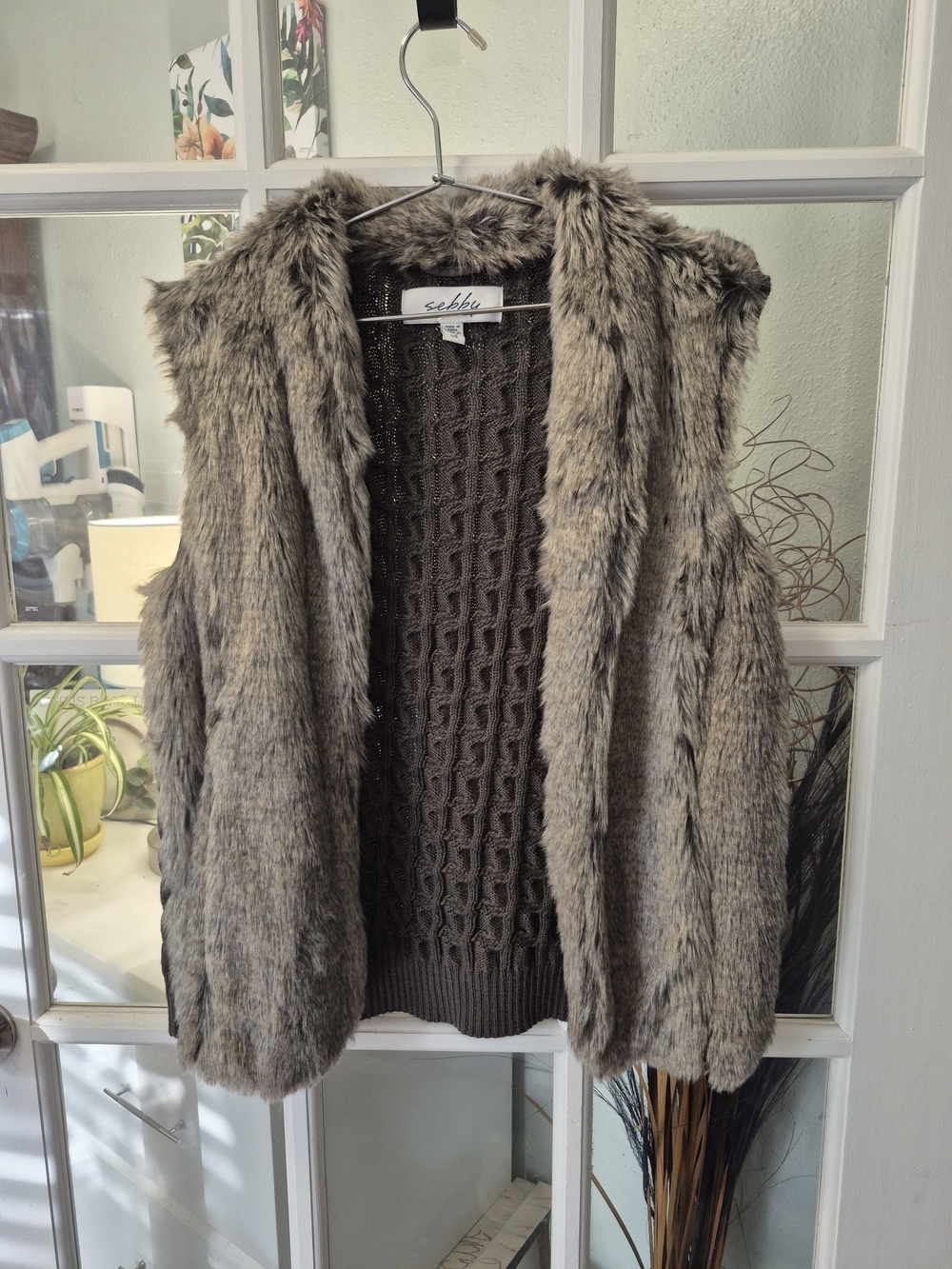 NWT Sebby Faux Fur Vest
